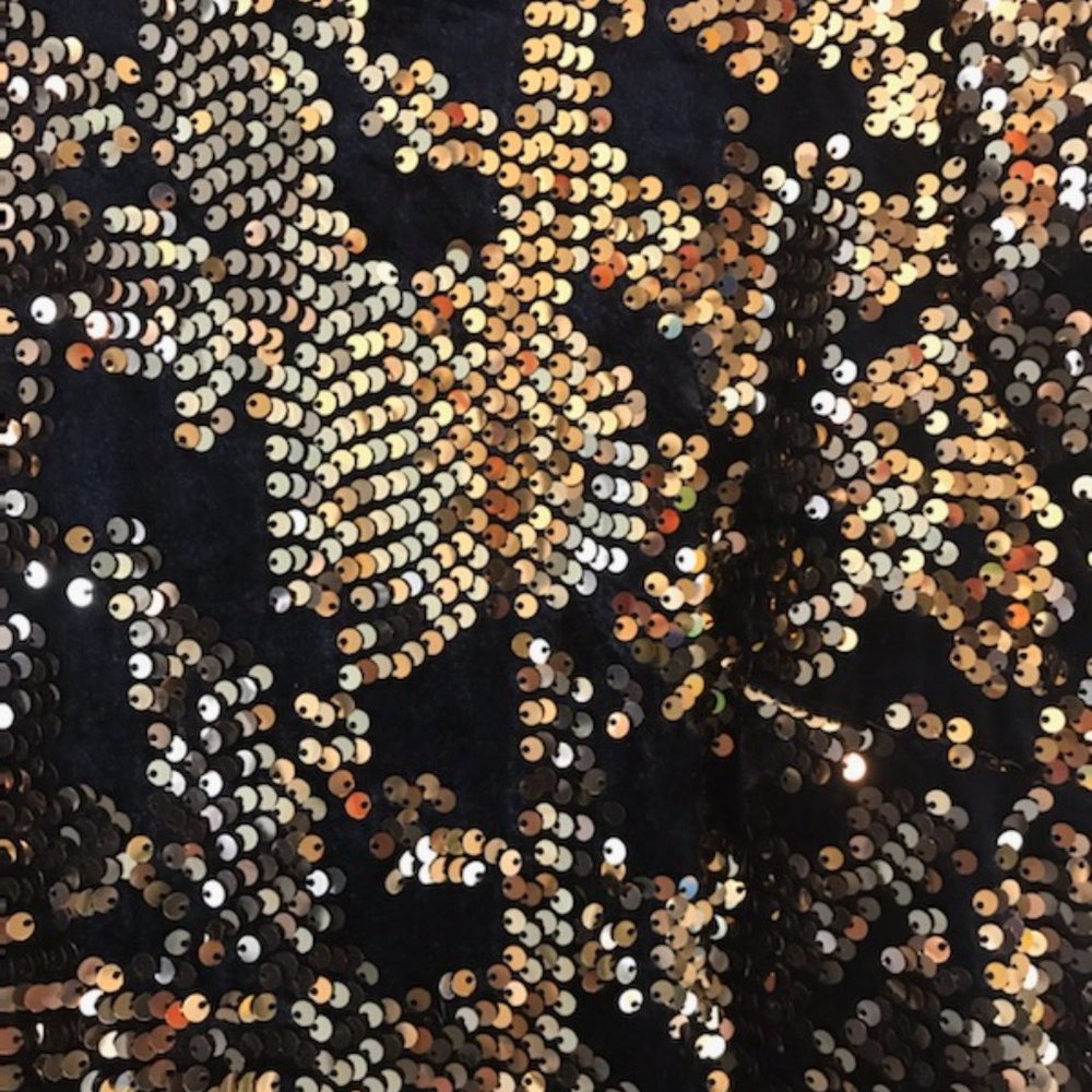 Dress - Picture 3 of 3